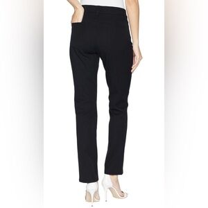 Chaps Women’s Straight Bl-stretch Twill-pants, Black, 2